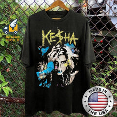 Malachitee "The Tits Out Tour" Kesha 2025 Portrait Graphic Shirt