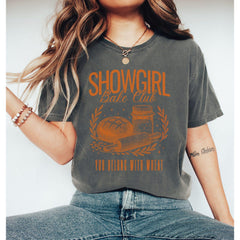 Malachitee "Showgirl bake club" Taylor Swift T-Shirt